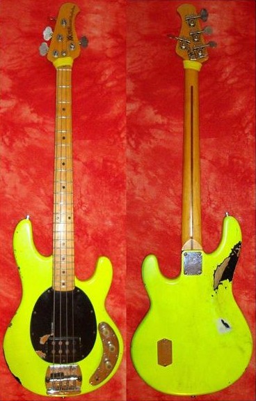 Ernie Ball Music Man Sting Ray (1986) - Kliknte pro vt obrzek...